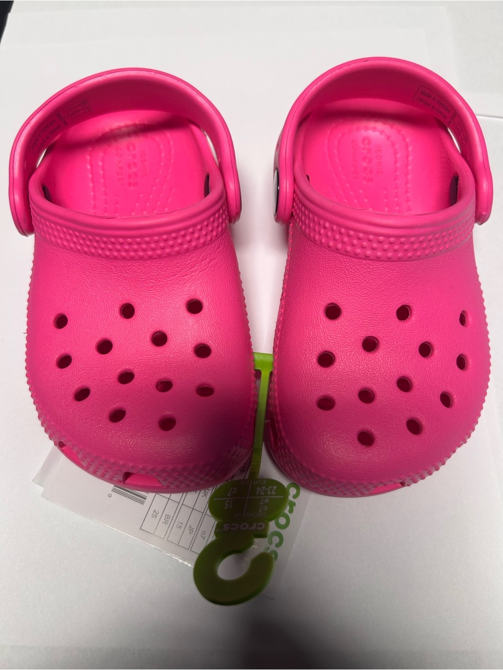 CROCS Bright Pink Classic Clogs Baby Toddler Size C7
